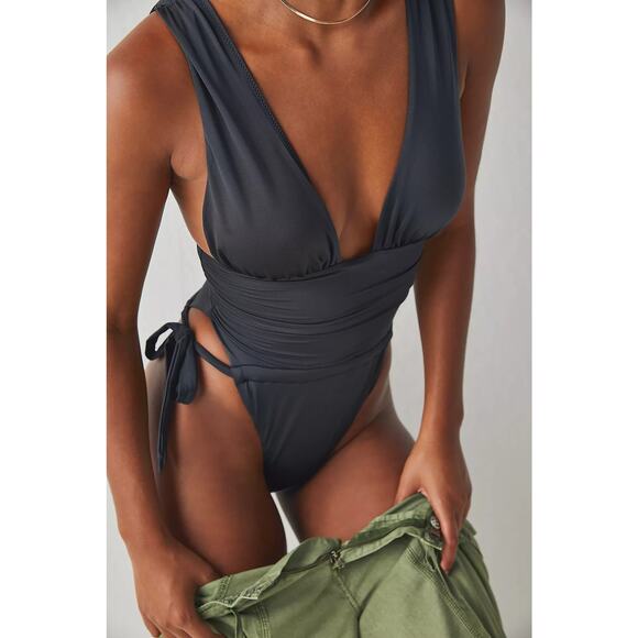 NEW Free People HAH Noir Black Cut to the Chase Soft Plunging V-neck Bodysuit S - Picture 1 of 7